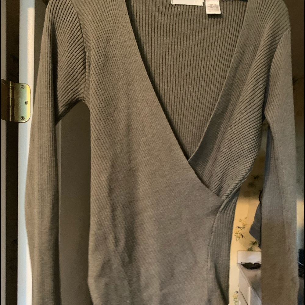 Gray sweater